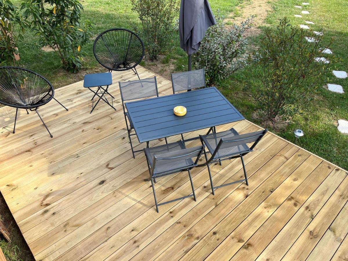 הוילה Marigny-les-Reullee Domaine Des Galinaces Roulotte La Roussette 2-4P מראה חיצוני תמונה
