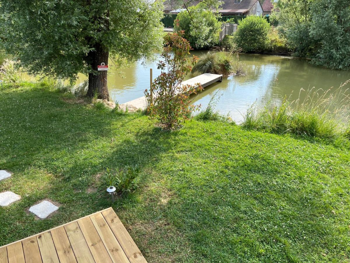 הוילה Marigny-les-Reullee Domaine Des Galinaces Roulotte La Roussette 2-4P מראה חיצוני תמונה